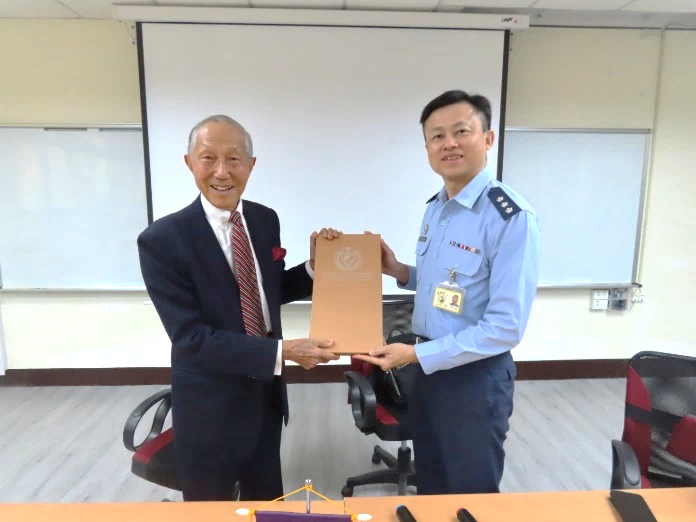 1131127-Dr. Chong-Pin Lin visited the GIIS-3